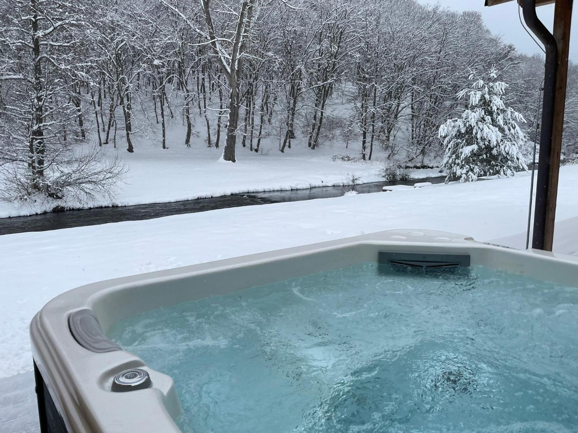 River Wellness Jince 외부 사진